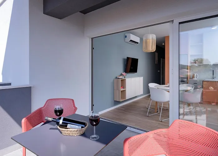 Sun&lux - Hvar Apartment